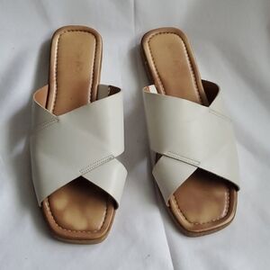 Coach Crisscross Strap Elegant Cream Women's Slide Sandals Size 8.5